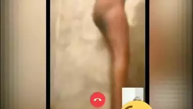 Desi collage girl nude bath