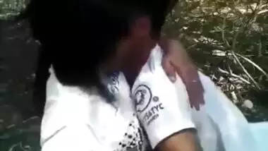 Desi lover fucking in jungle
