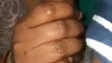 Desi aunty sucking cock deepthroat