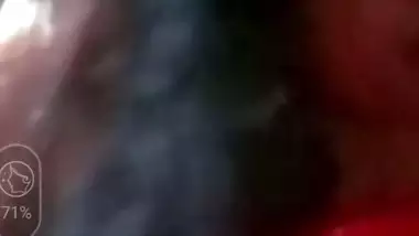 Village bhabhi removes bra and shows big boobs viral MMS