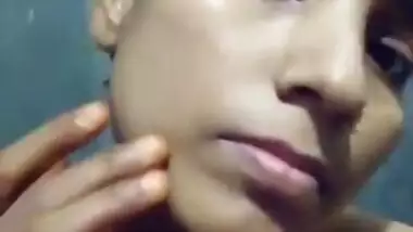 Dehati nude MMS video shared by her secret lover