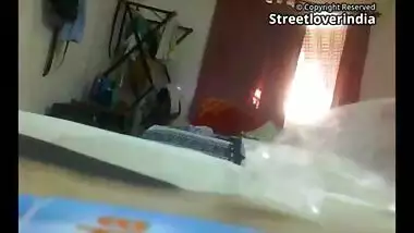 Bengali aunty big ass boobs caught in dress change