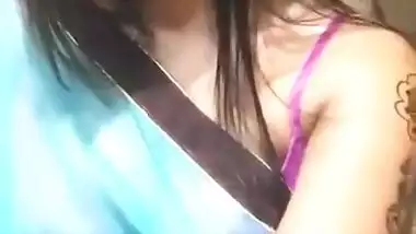 Desi Indian girl MK Boina hot live MMS