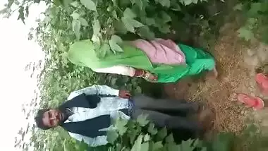 Exclusive- Desi Randi Caught By Village People While Sex With Customer