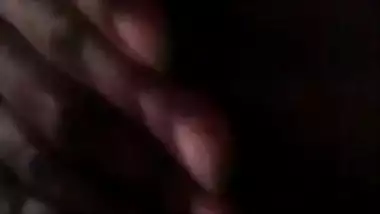 Desi aunty remove dress hot fingring