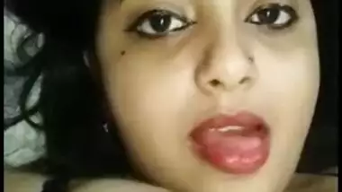 Anjali bhabhi playing with boobs