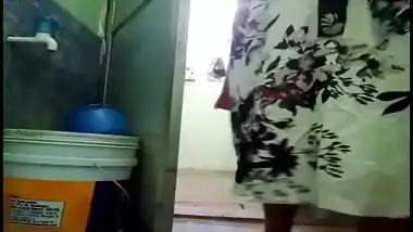 Hot Indian village wife live cam nude shows