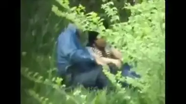 Outdoor sex of escaped couple in park