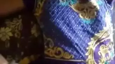 Hard penis needs to be satisfied and the Desi aunty gives handjob