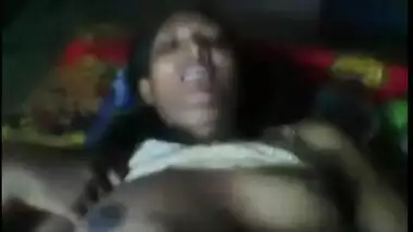 College girl sexily flaunts naked body